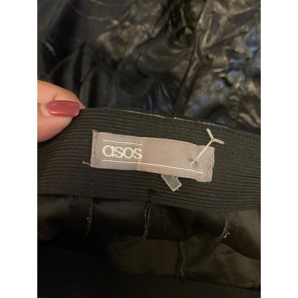 ASOS, women’s black faux leather high rise skinny pants with side zip sz 6 - Picture 6 of 10